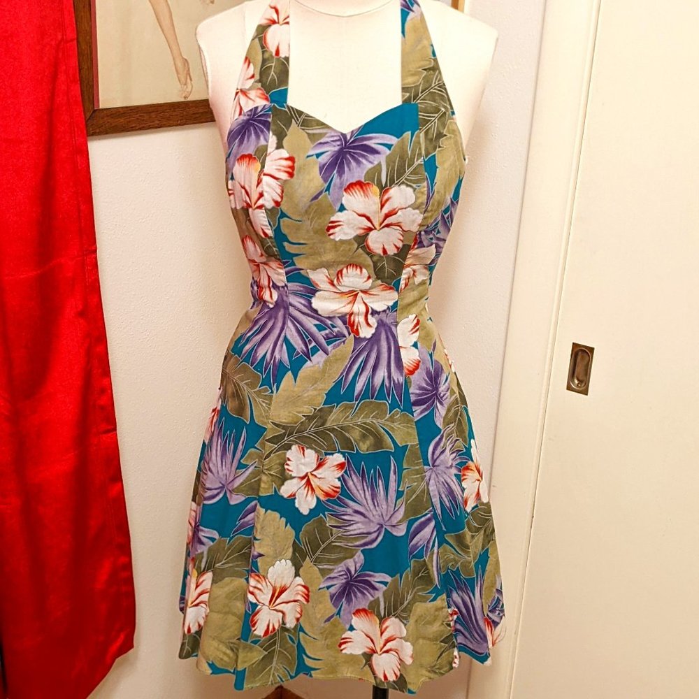 Cute Hawaiian Print Halter Dress